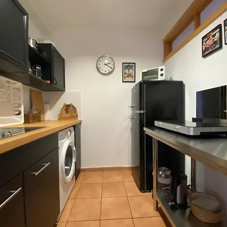 Wunderschoenes Studio Fuer Bis Zu 2 Personen Homburg  Exterior photo